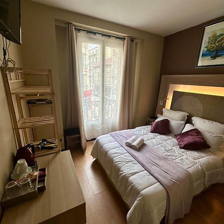 Hotel Victor Hugo Clamart Buitenkant foto