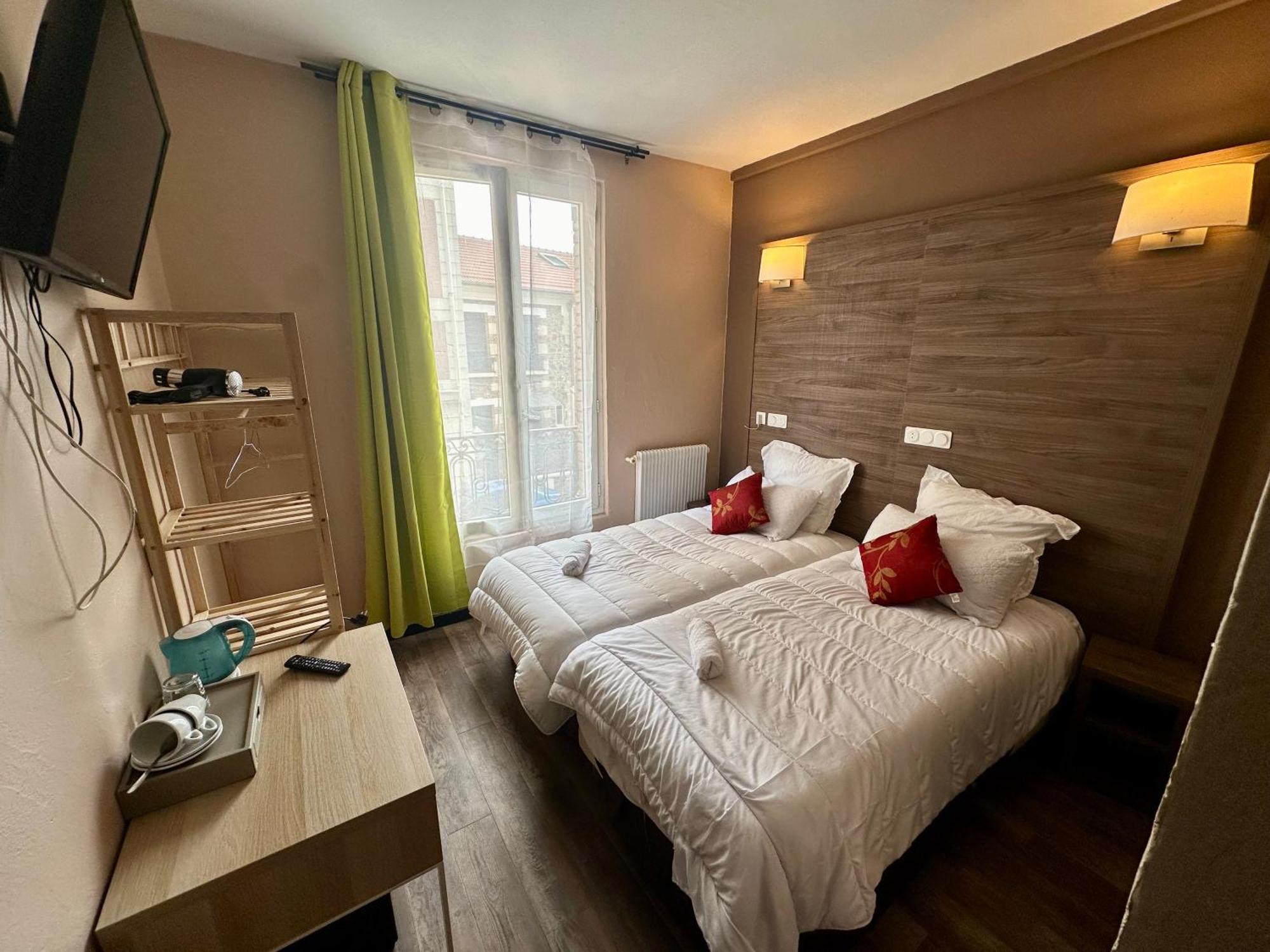 Hotel Victor Hugo Clamart Buitenkant foto