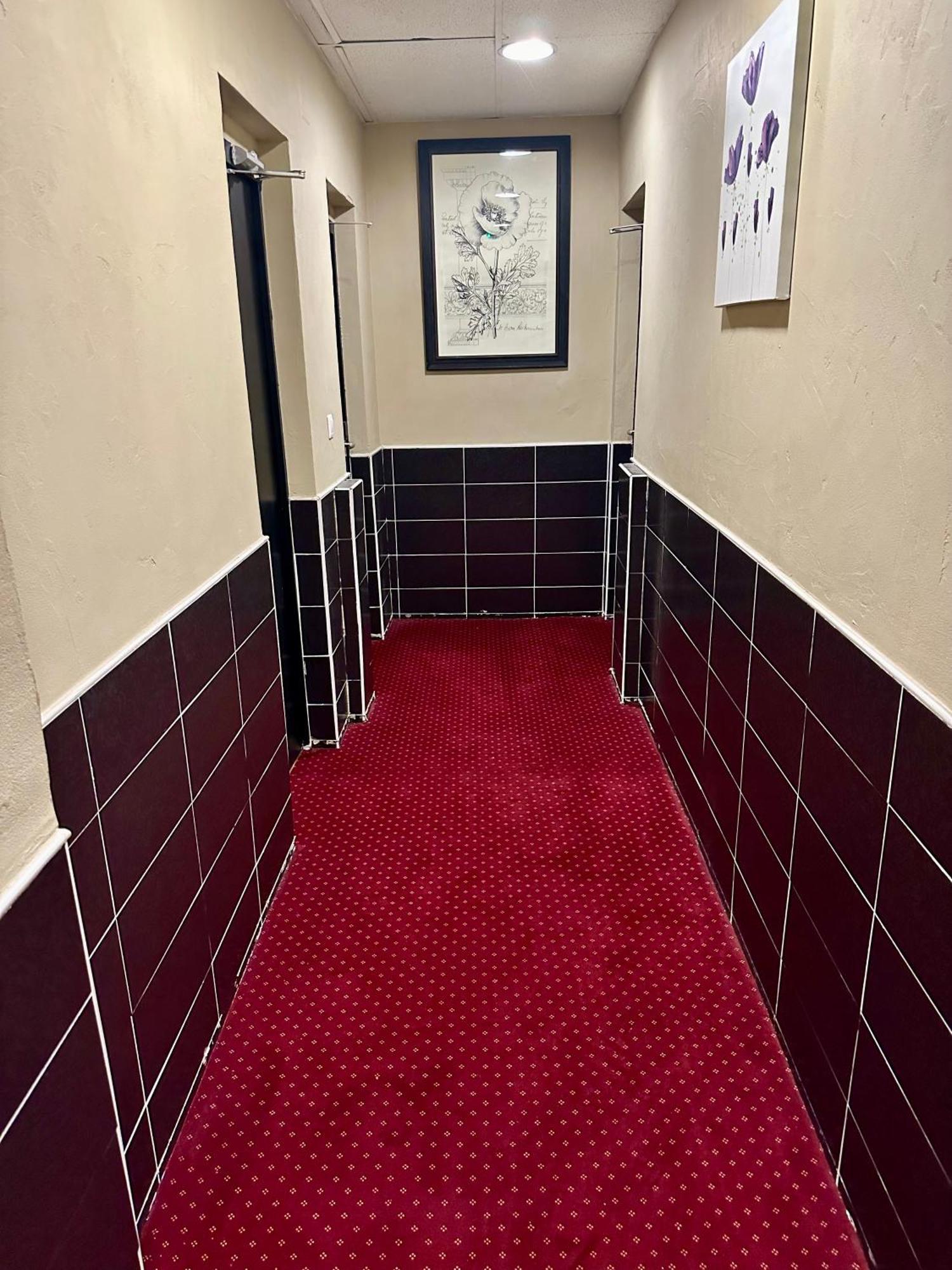 Hotel Victor Hugo Clamart Buitenkant foto